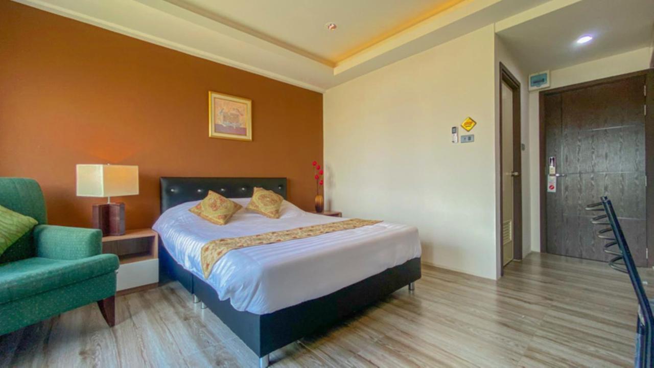Plearnwan Deluxe Mansion Hotel Bangkok Eksteriør billede